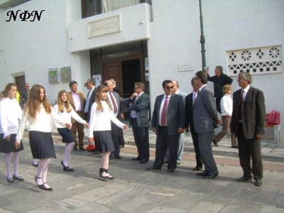 2008.10os.28 ethniki eorti 005